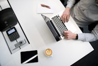 Board & Investor Communication Support